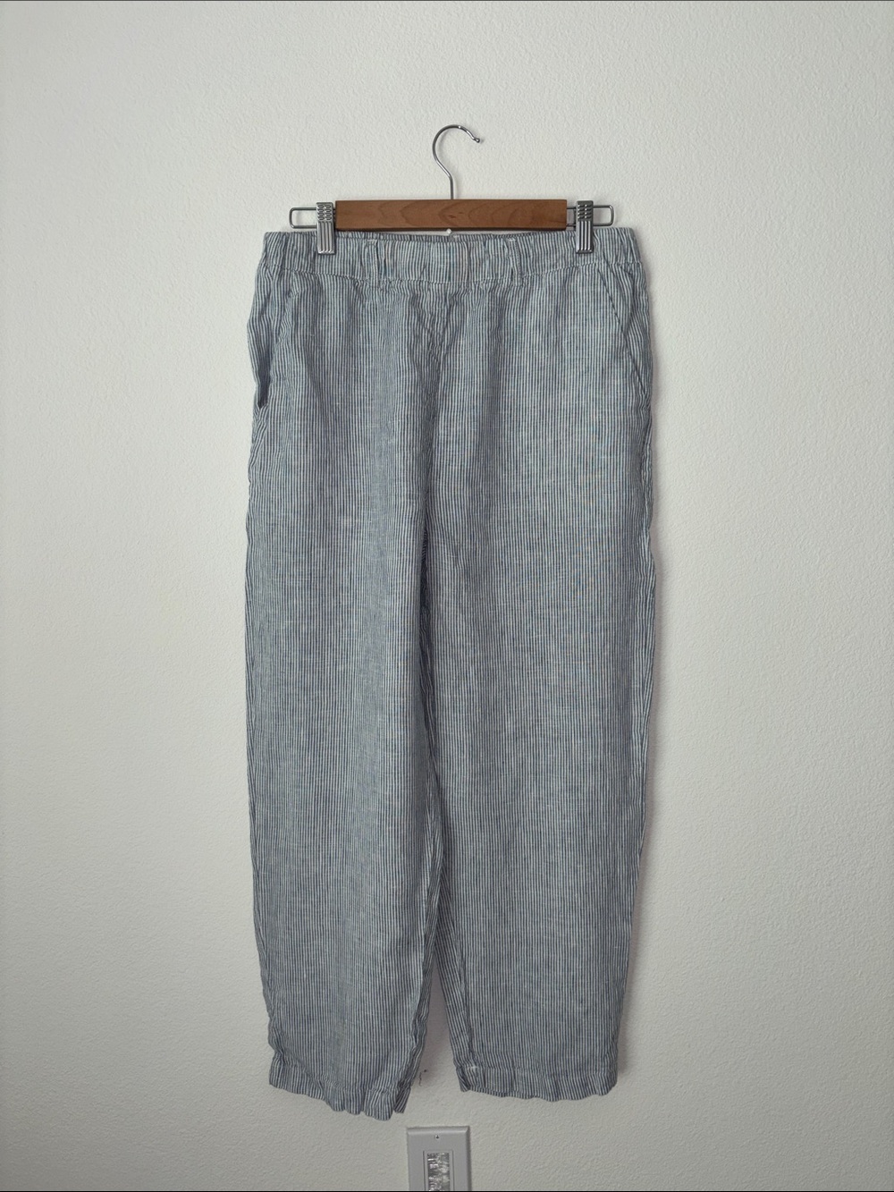 Quince | Light Blue Striped Casual Linen Pants